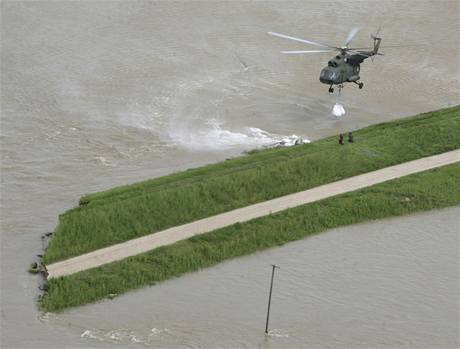 Záplavy v  Polsku, evakuace lidí ze zatopených oblastí